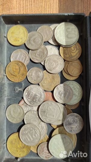 Любые монеты в коробке