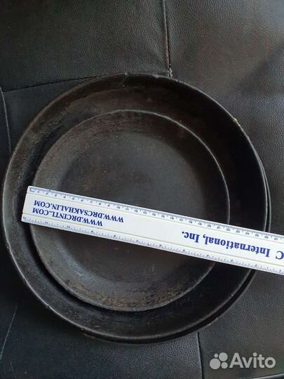 Сковороды чугун и алюминий, бидон б/у