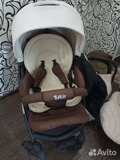 Коляска 3 в 1тутис тапа