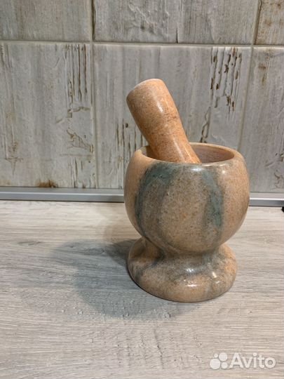 Ступа мраморная