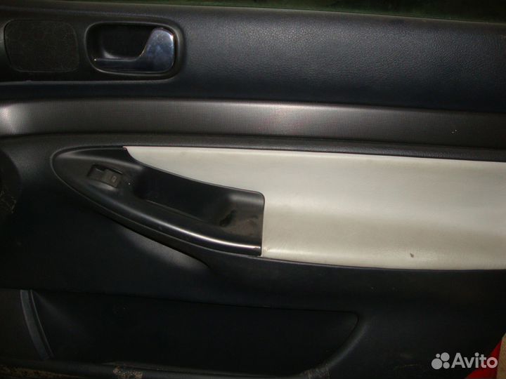 Дверь Audi A4 B5 в сборе