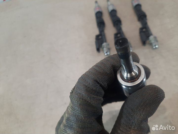 Форсунка топливная Bmw 320 F30 N20B20B 2012