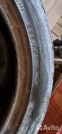 Bridgestone MY-02 Sporty Style 225/45 R17