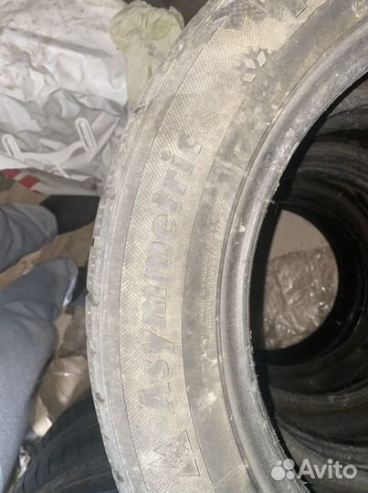 Kumho 722 235/55 R17
