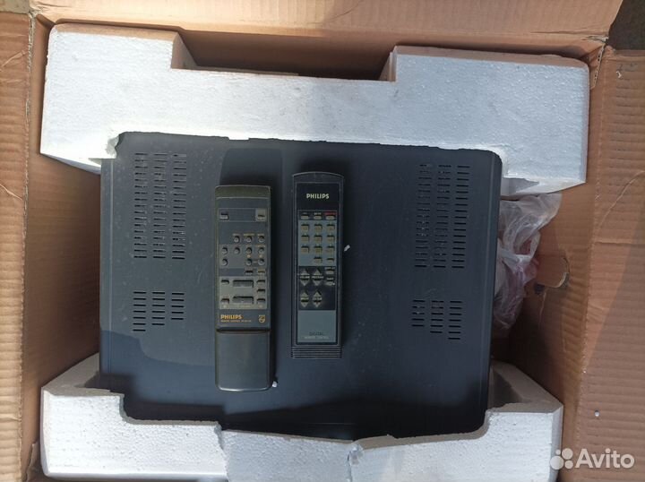 Видеомагнитофон