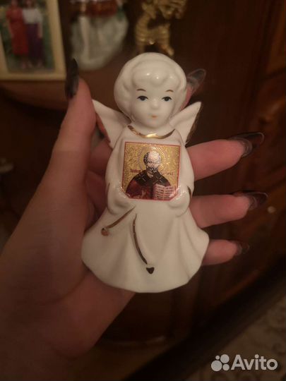 Ангел статуэтка с иконой