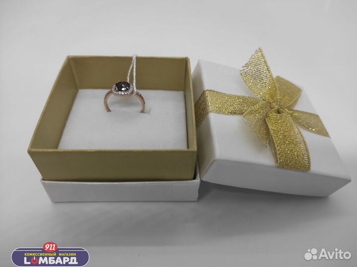 Золотое кольцо 585