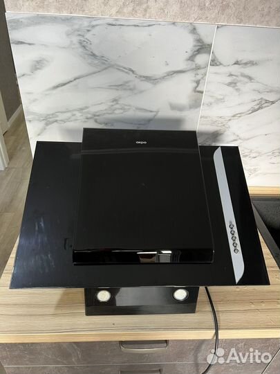 Продам вытяжку