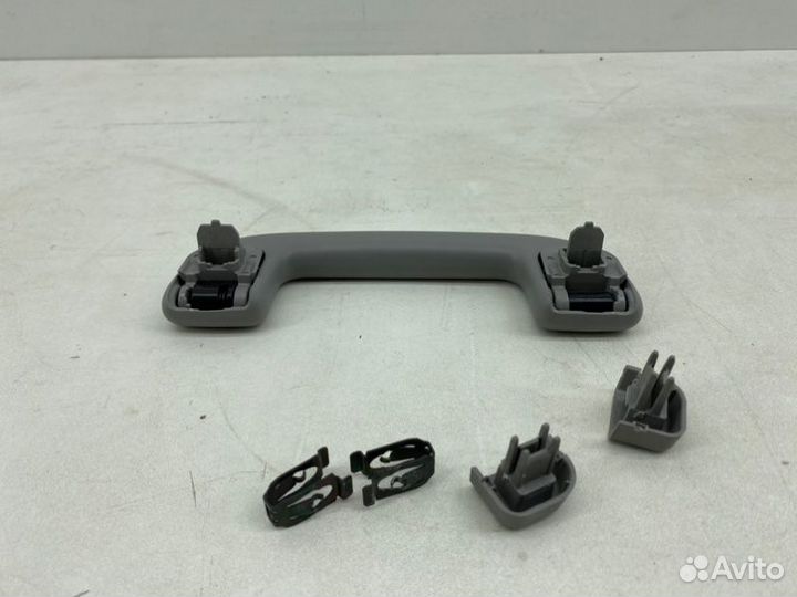 Ручка потолка передняя Toyota Camry V70/V75