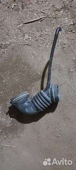 Патрубок воздушного фильтра Mitsubishi Lancer 9