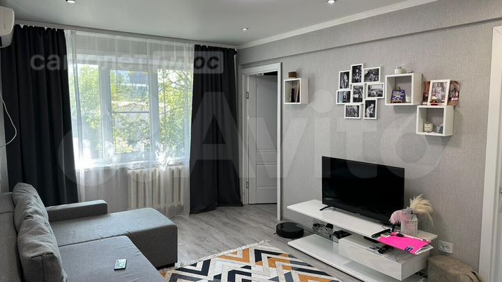 4-к. квартира, 58 м², 1/5 эт.