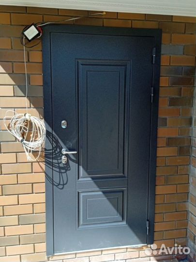 Дверь входная с терморазрывом в наличии