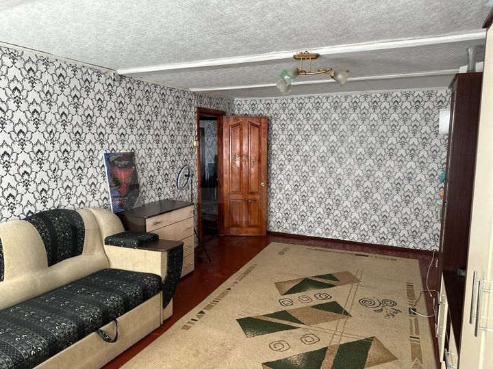 Дом 65 м² на участке 5 сот.