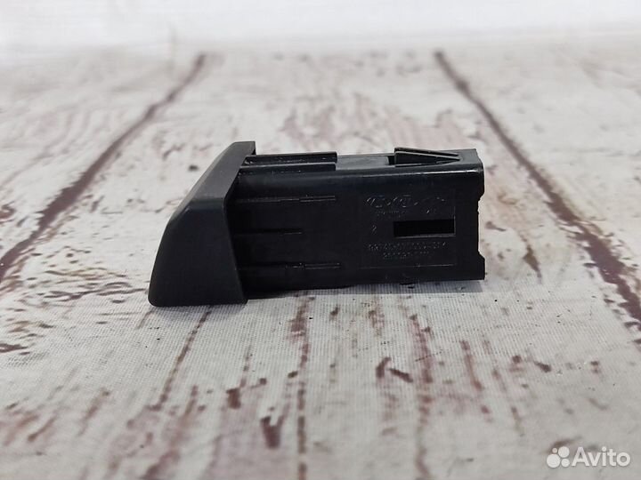 Заглушка выключателя Picanto 05-10