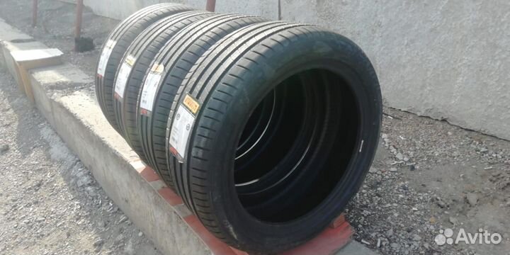 Pirelli Scorpion 255/45 R19