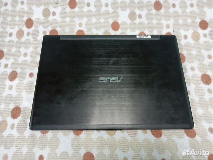 Ноутбук asus