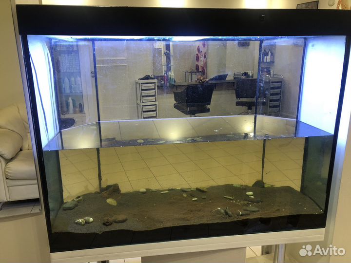 Аквариум с крышкой
