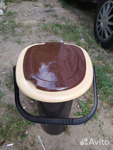 Ведро-туалет с крышкой