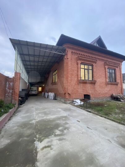 Дом 170 м² на участке 6 сот.