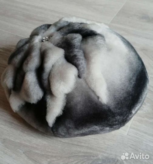 Берет из мутона