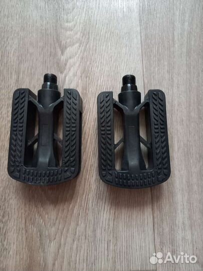 Педали для велосипеда