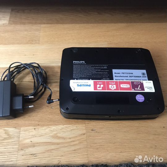 Портативный DVD плеер Philips