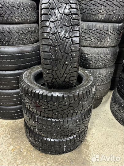 Pirelli Winter Ice Zero 195/65 R15 92T