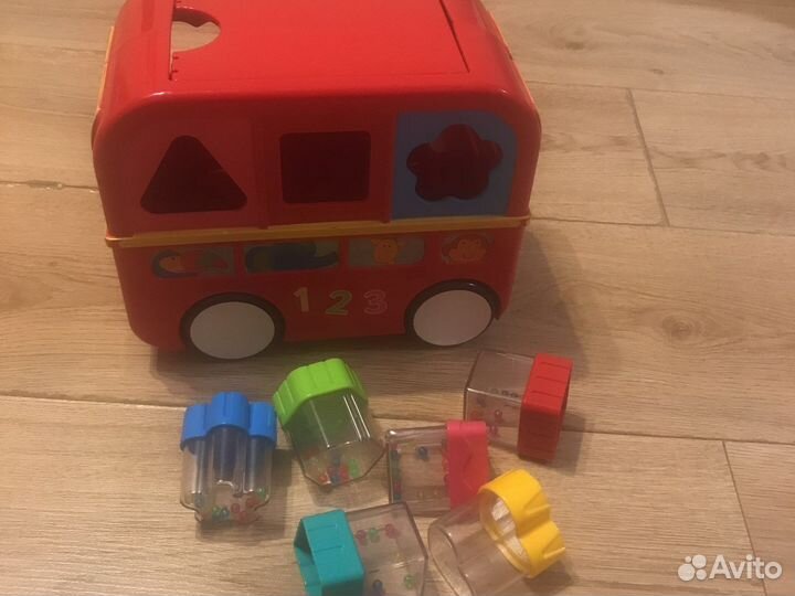 Игрушка автобус-сортер elc