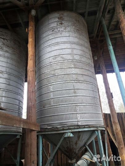 Бункер вентилируемый бв-40