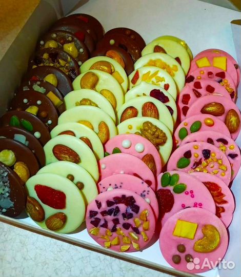 Шоколад ручной работы