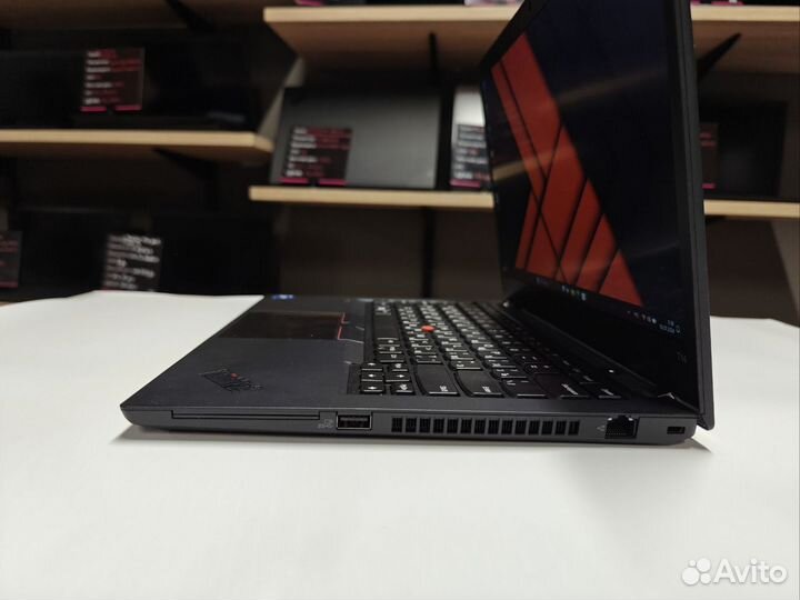 Lenovo thinkpad t14 gen 2/ 32-512/ i5 1145G7