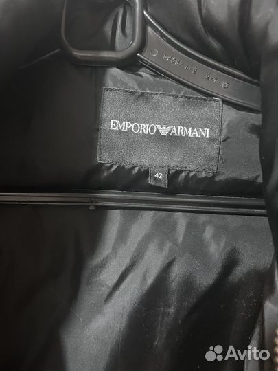 Пуховик женский Armani
