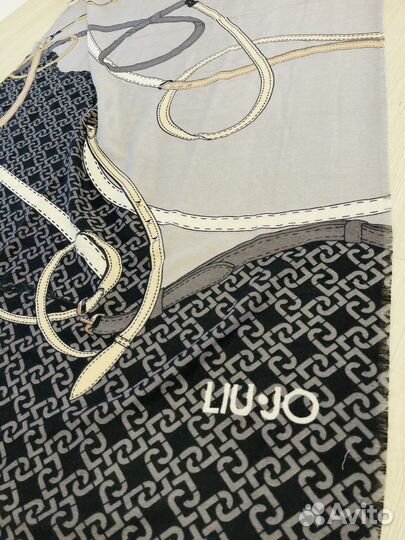 Палантин Liu Jo