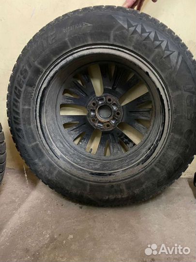 Bridgestone Ice Cruiser 7000S 225/65 R17