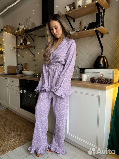 Костюм домашний с халатом брюками и топом 3в1