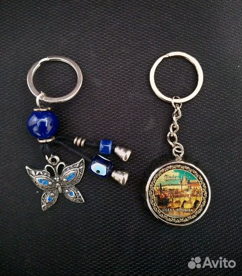 Брелки на ключи