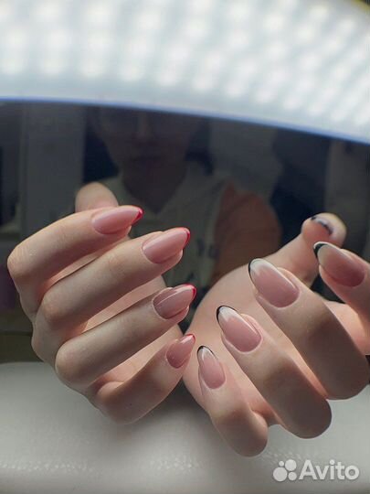 Маникюр с покрытием гель-лаком