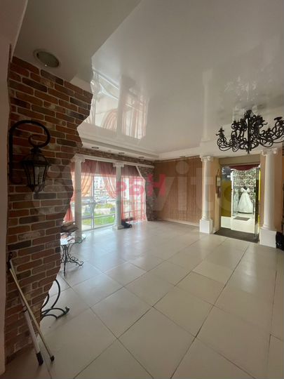 Сдам торговое помещение, 128 м²