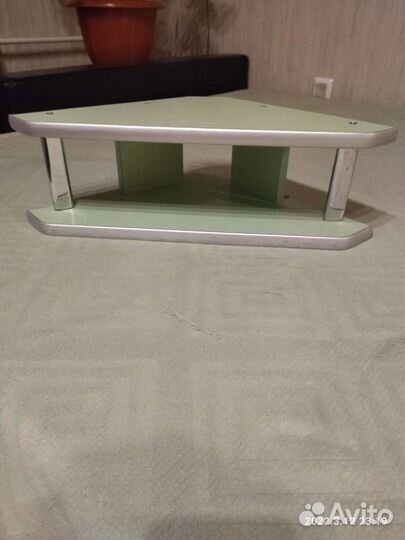 Полочка угловая