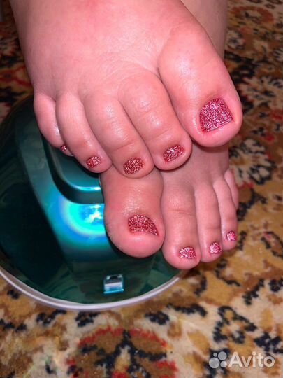 Маникюр, педикюр