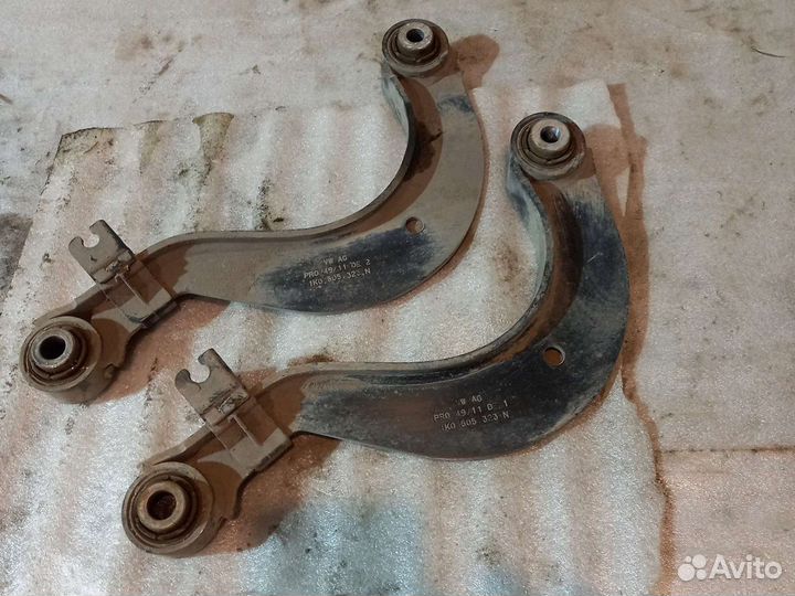 Рычаг задней подвески верхний VW Touran