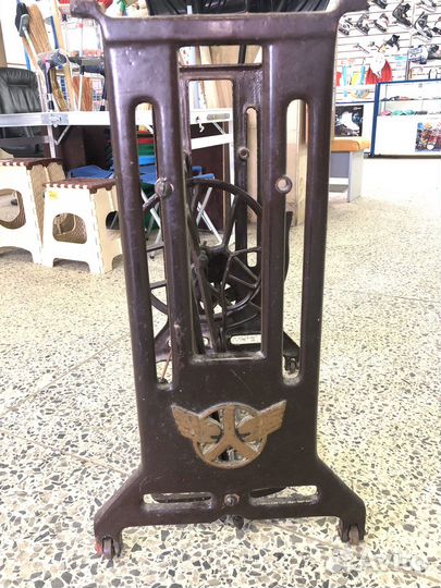 Станина от швейной машинки Китай 1960-е гг