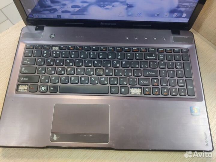 Ноутбук Lenovo z575