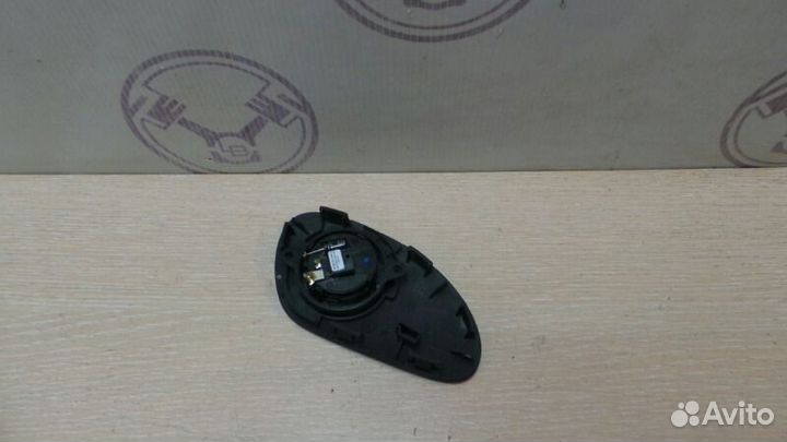 Твитер пищалка в торпедо левый передний левый