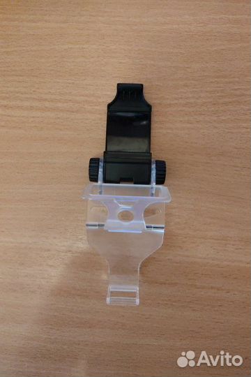 Крепление к DualShock 4 для игры на телефоне