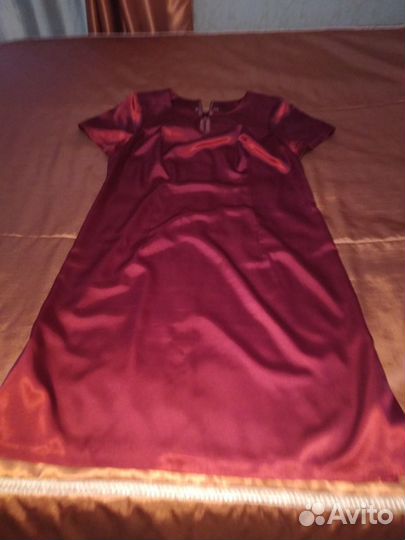 Платье вечернее