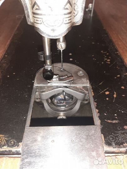 Хорошая швейная машинка