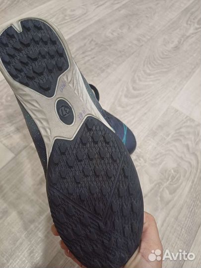 Футбольные бутсы 37 размер