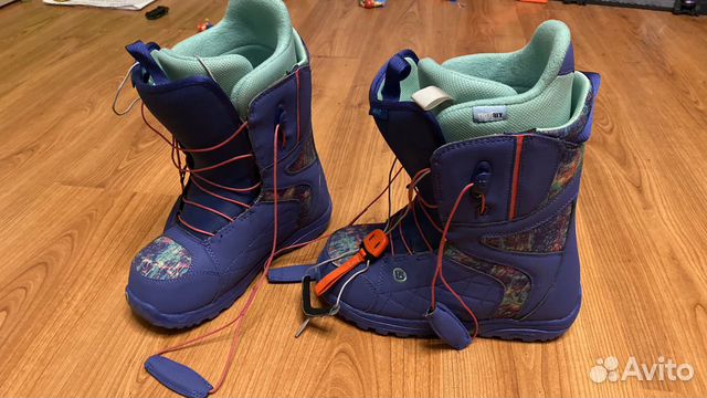 Продаю сноубордические ботинки burton mint