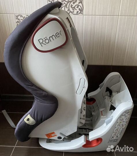 Автомобильное кресло Britax Romer